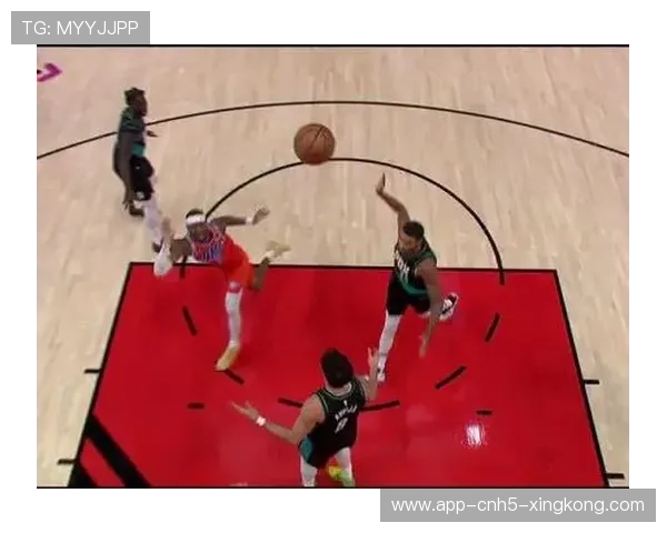 雷霆对开拓者：赛季回顾与关键战术分析，雷霆vs开拓者在线直播